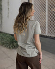 T-SHIRT SOUVENIR COM TACHAS