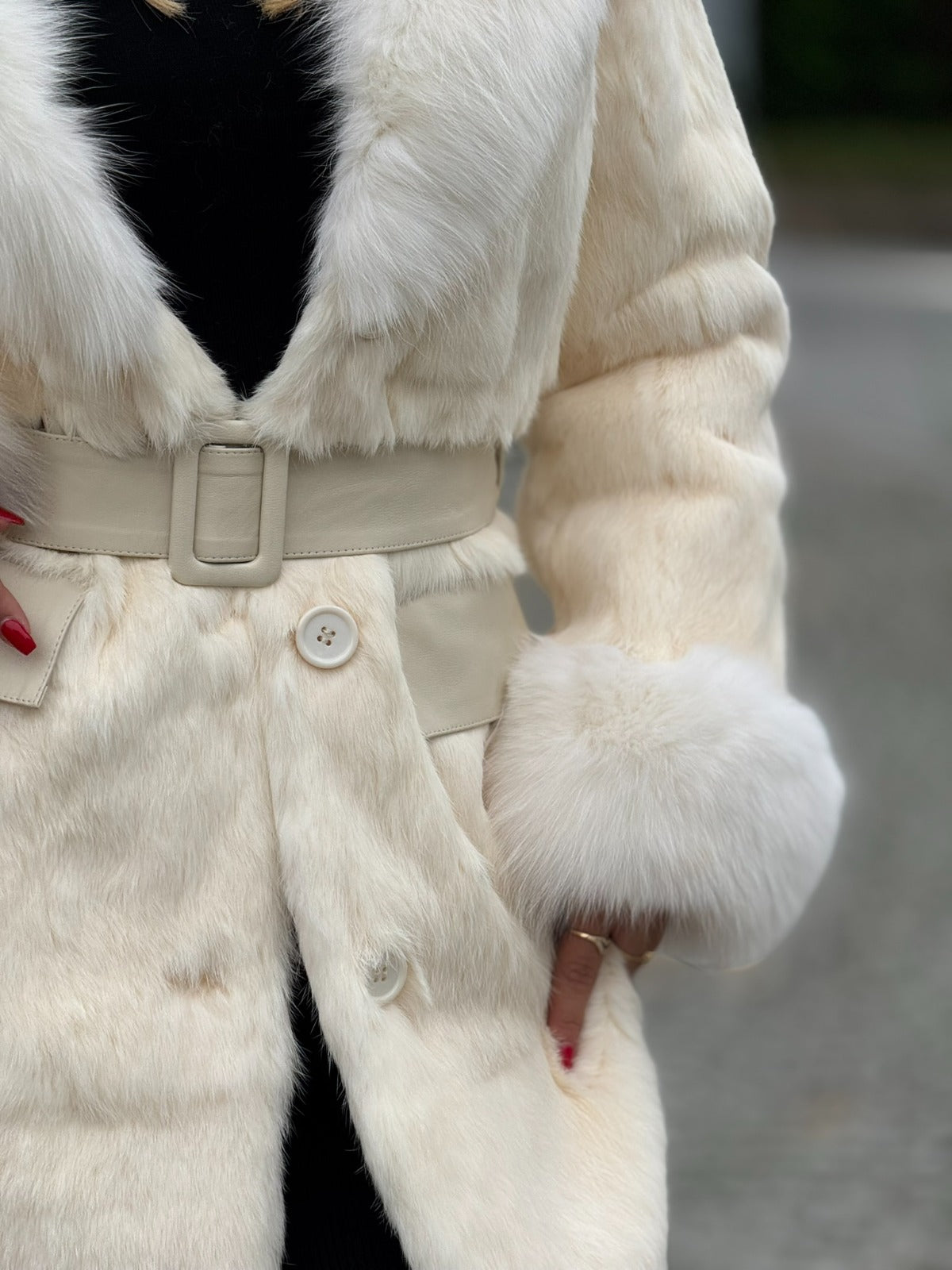 CASACO LOCOLUXO PÊLO COMPRIDO