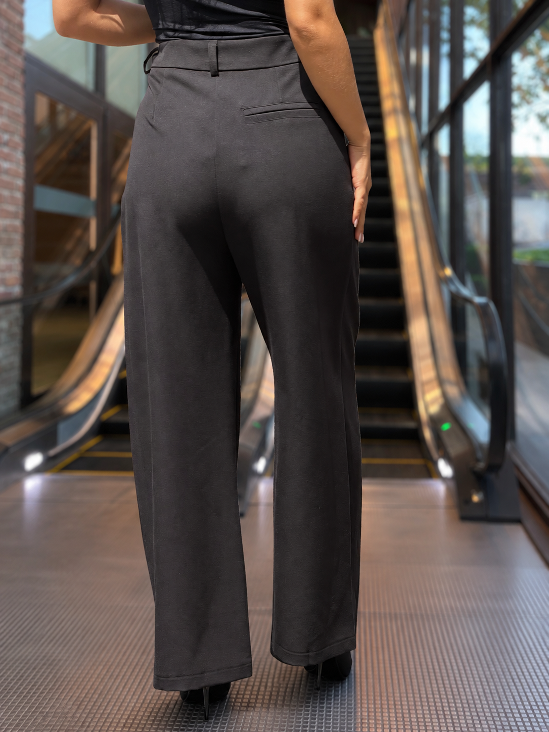 CALÇA SOUVENIR FLUÍDAS