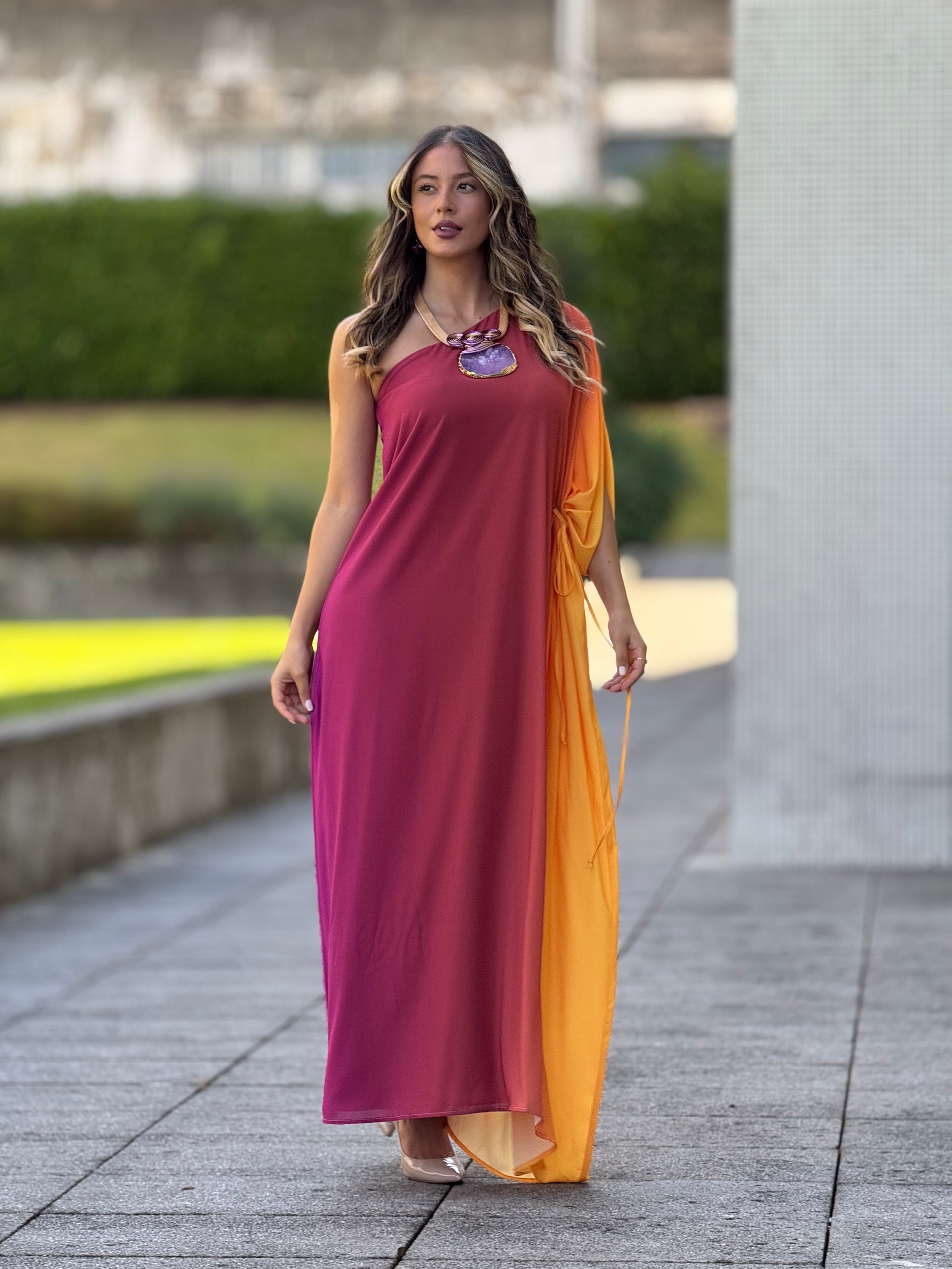 VESTIDO SAHOCO ASSIMÉTRICO