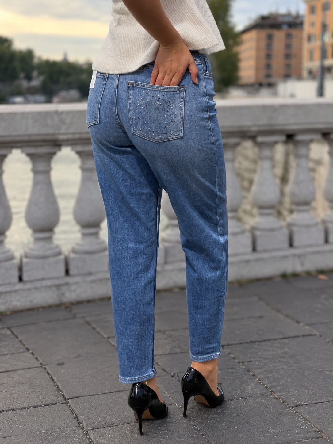 Calça Denim Vera Mom Fit Fracomina
