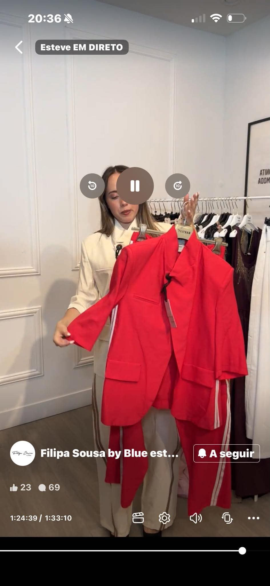 Conjunto vermelho