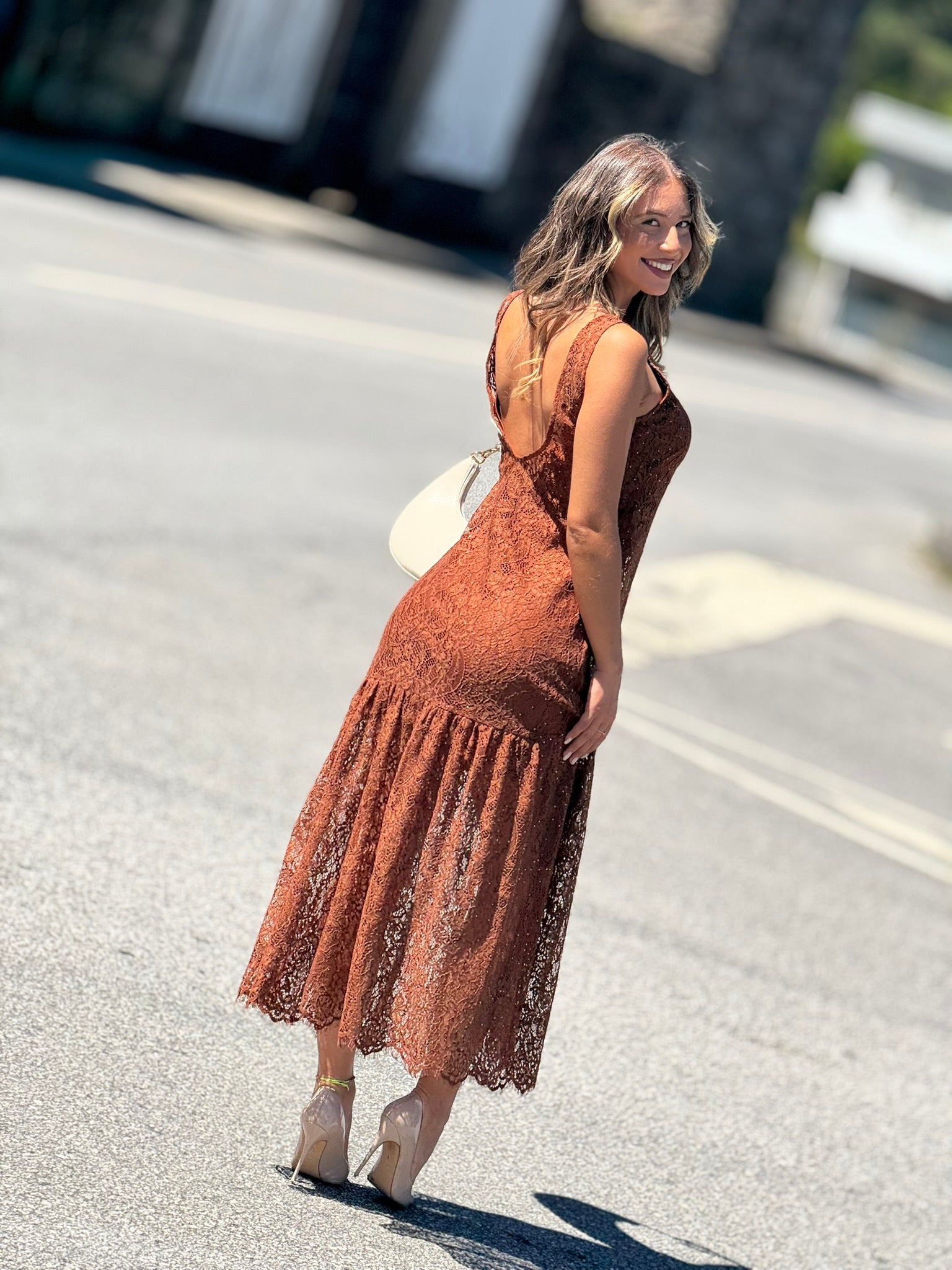 VESTIDO BORDADO SAHOCO