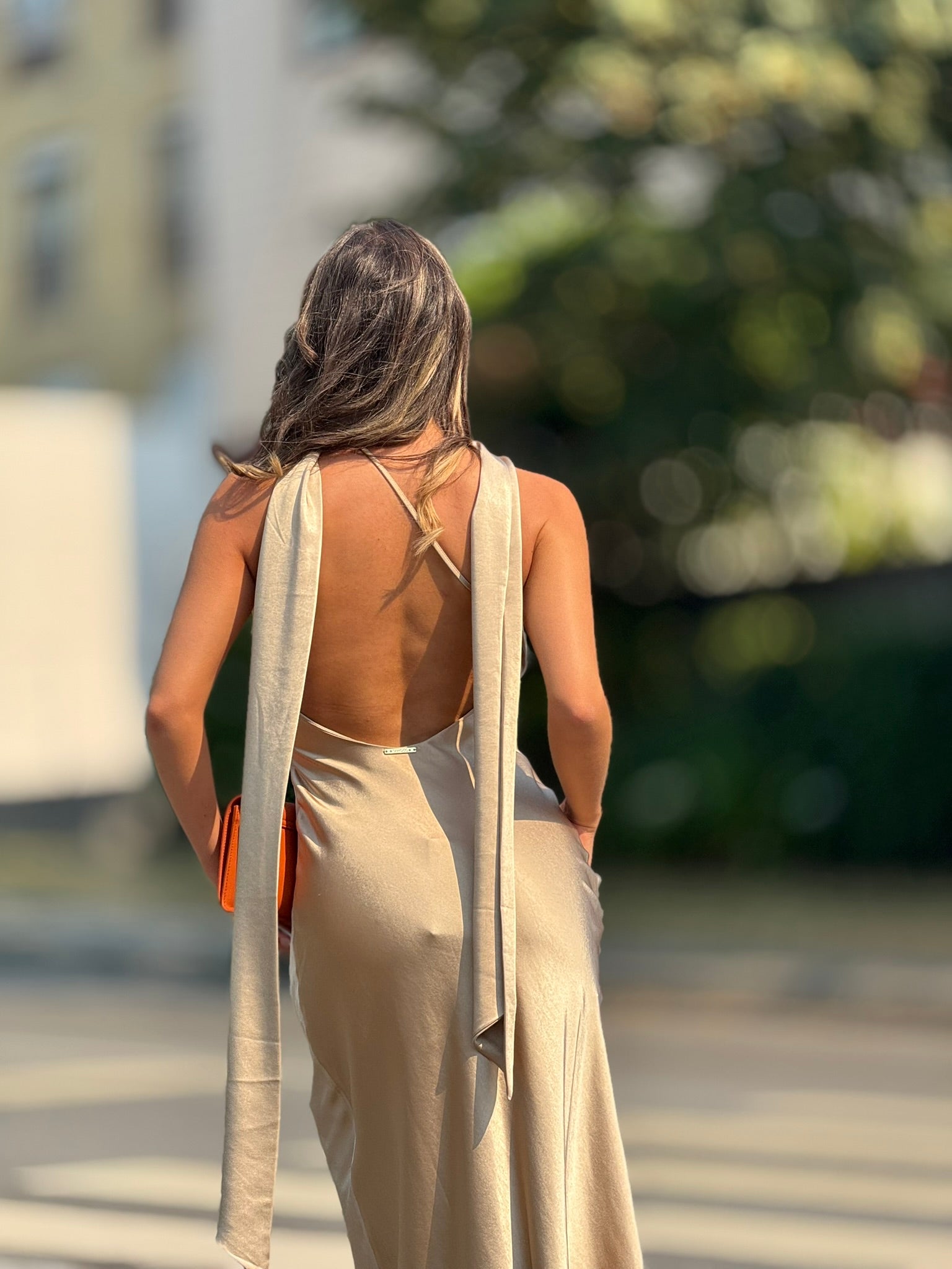 VESTIDO SAHOCO ACETINADO