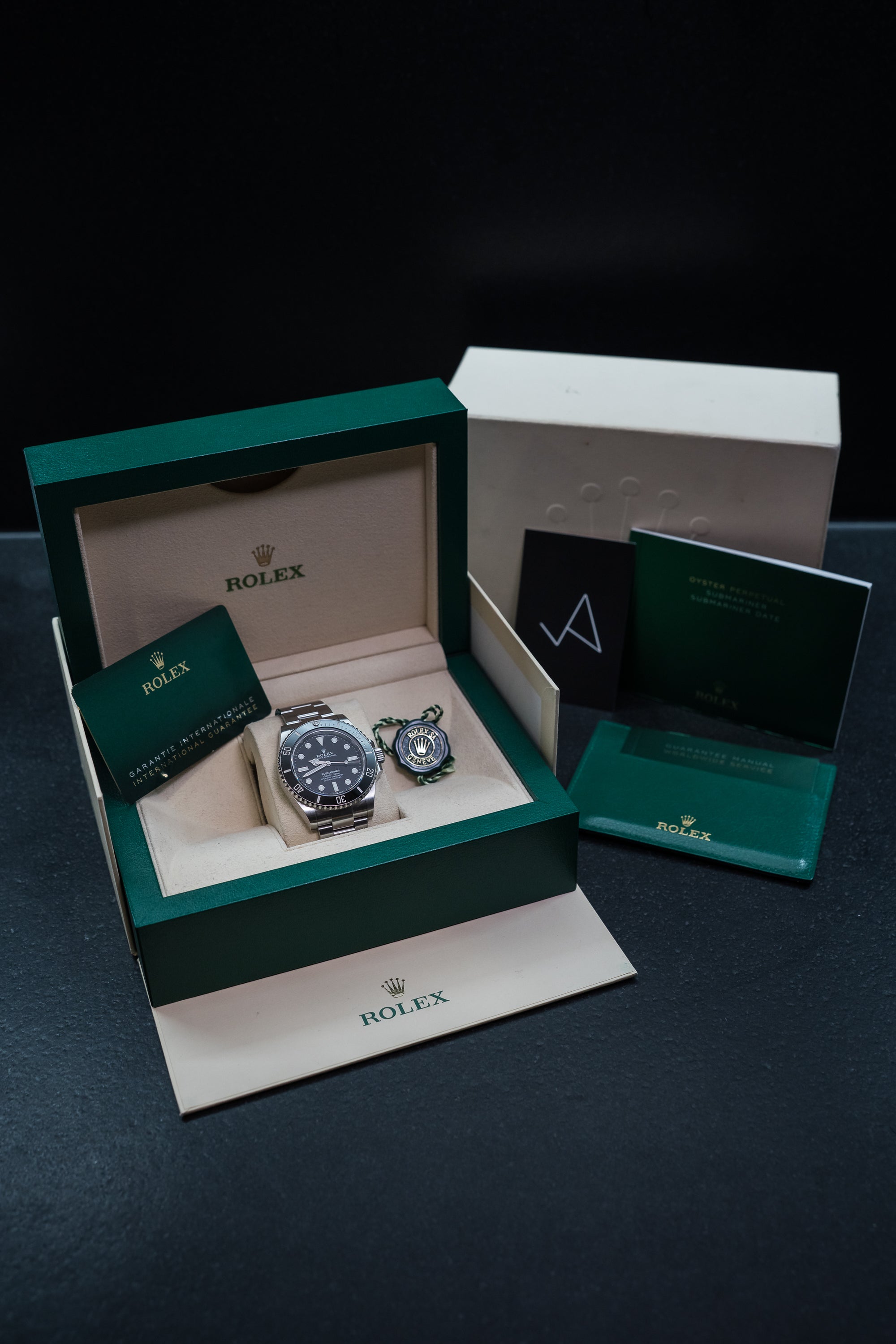 ROLEX SUBMARINER NO DATE